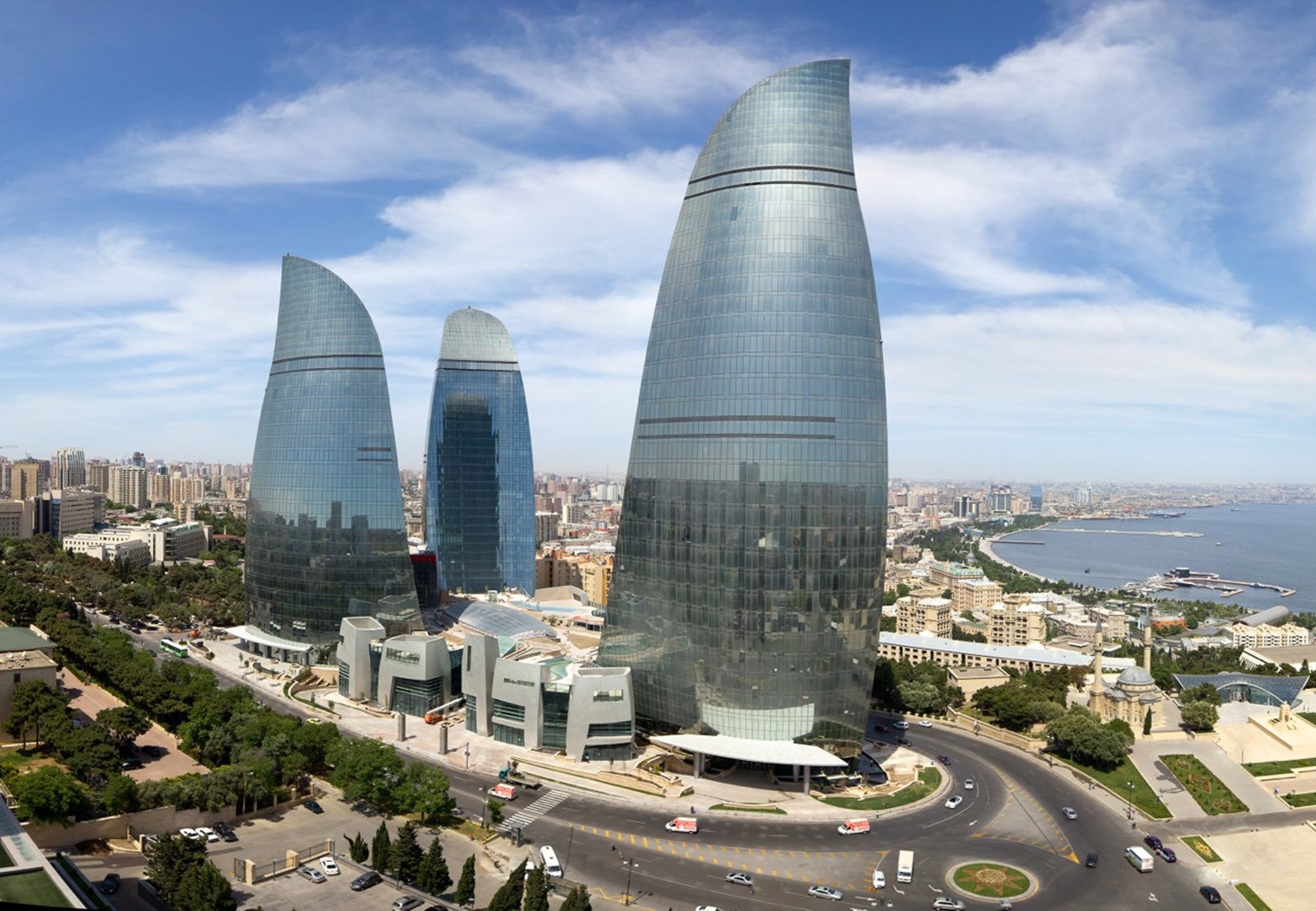 Уникальный сбор гранатов в Азербайджане